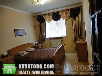 Sell 3-room apartment. Киев,  Введенская — photo 2