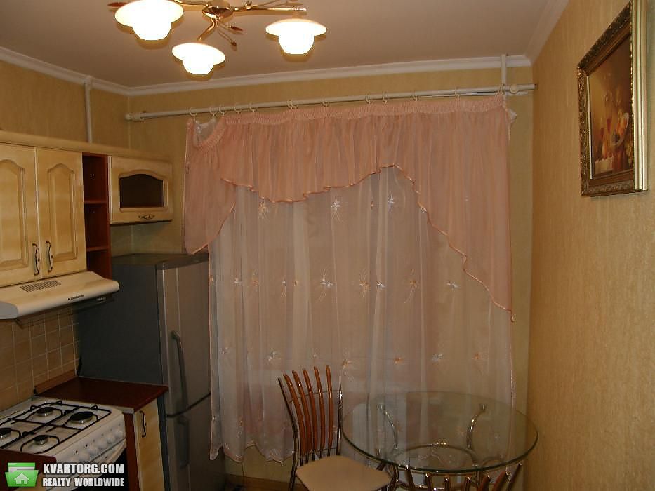 Sell 1-room apartment. Киев,  Жилянская — photo 2