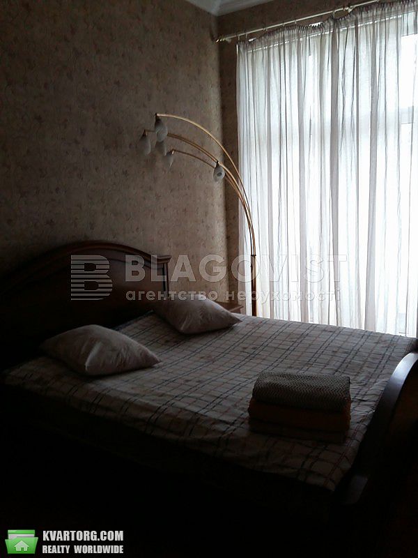 Sell 2-room apartment. Киев,  Крещатик — photo 2
