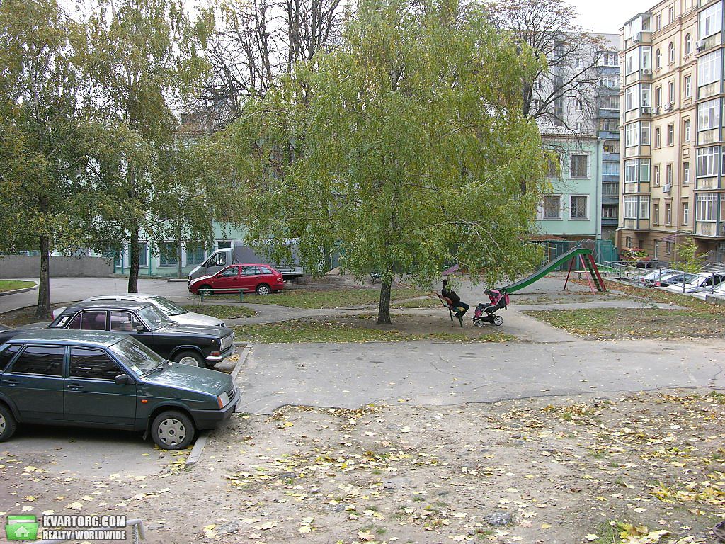 Rent out 1-room apartment. Киев, Гарматная — photo 9