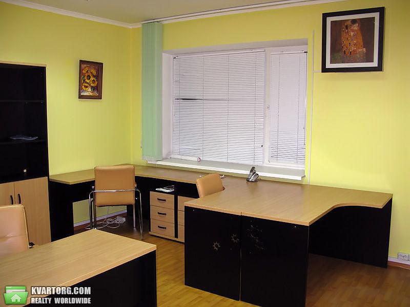 Sell 3-room apartment. Киев,  Антонова — photo 1