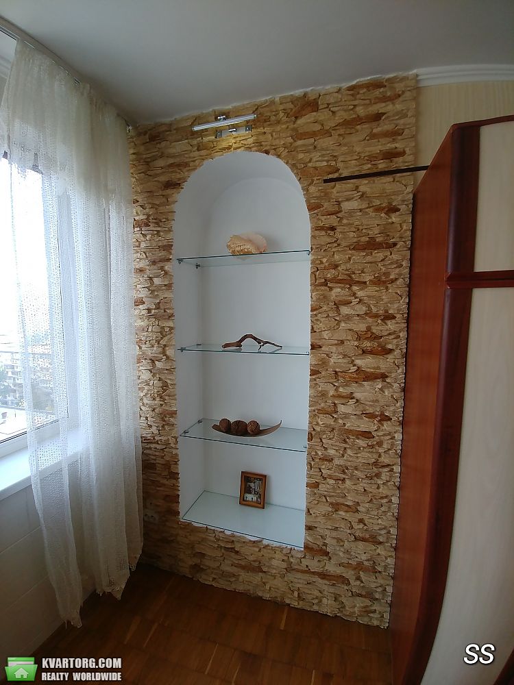 Rent out 1-room apartment. Киев,  Героев Сталинграда пр — photo 4
