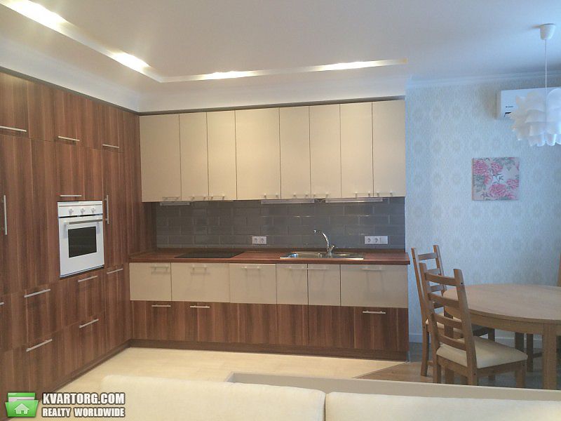 Rent out 2-room apartment. Киев,  Островского — photo 5