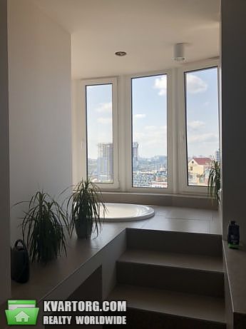 Rent out 2-room apartment. Киев, Златоустовская — photo 1