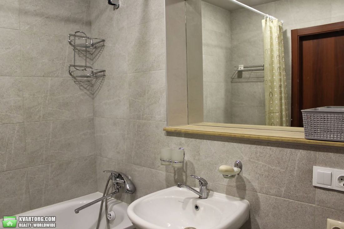 Rent out 1-room apartment. Киев,  Глушкова пр — photo 4