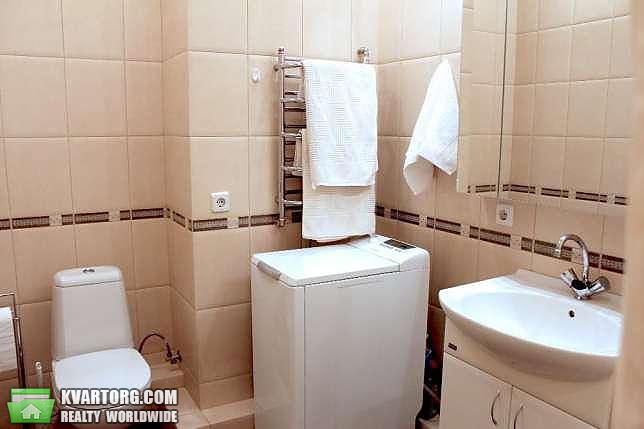 Rent out 3-room apartment. Киев,  Павловская — photo 2