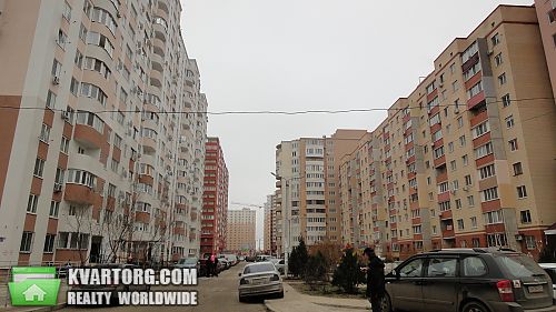 Rent out 3-room apartment. Одесса, Маршала Жукова — photo 1