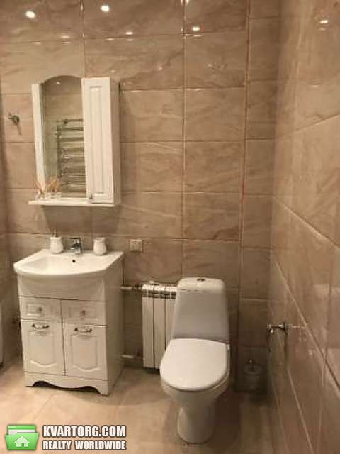 Rent out 1-room apartment. Киев,  Лютеранская — photo 9