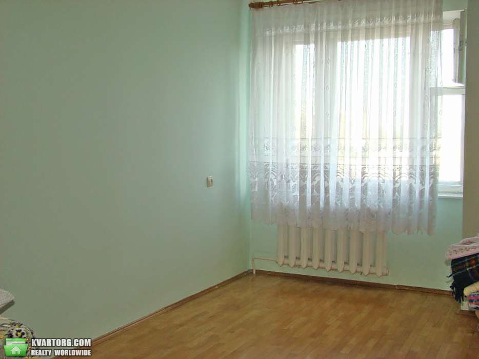 Rent out 3-room apartment. Киев, Котельникова — photo 2