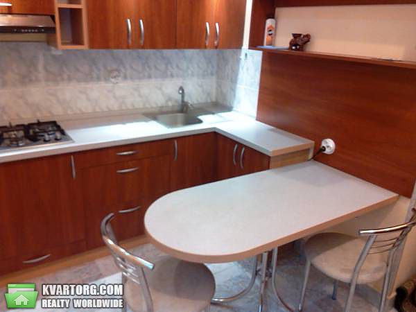 Rent out 1-room apartment. Киев,  Франко — photo 5