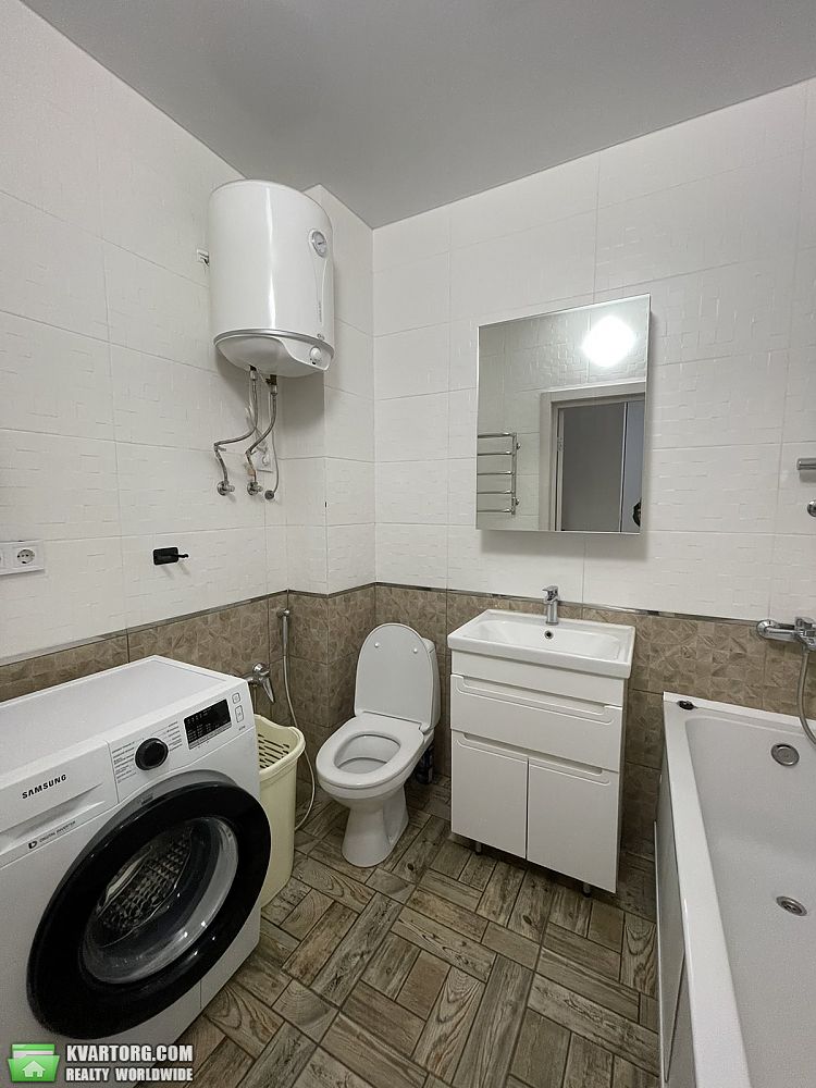 Rent out 2-room apartment. Киев, Вацлава Гавела — photo 7