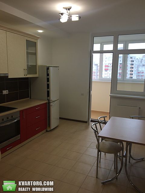 Rent out 1-room apartment. Киев,  Дегтяренко — photo 2