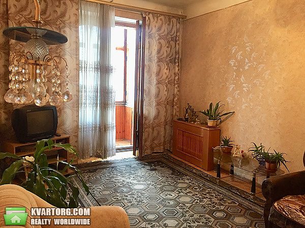 Sell 2-room apartment. Киев,  Большая Васильковская — photo 1