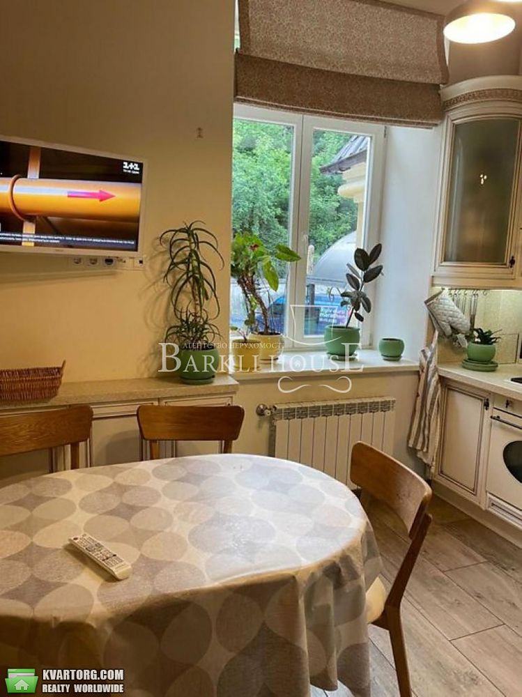Rent out 3-room apartment. Киев, Кожемяцкая — photo 2