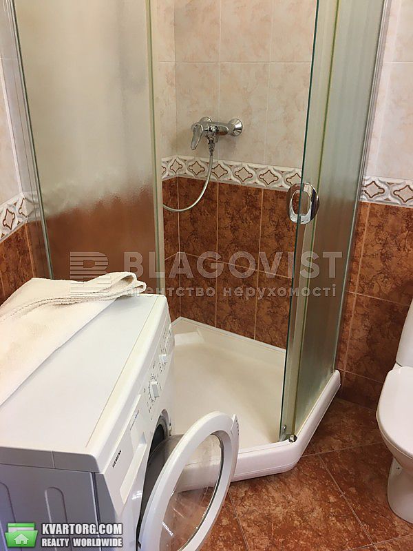 Rent out 2-room apartment. Киев,  Толстого — photo 5