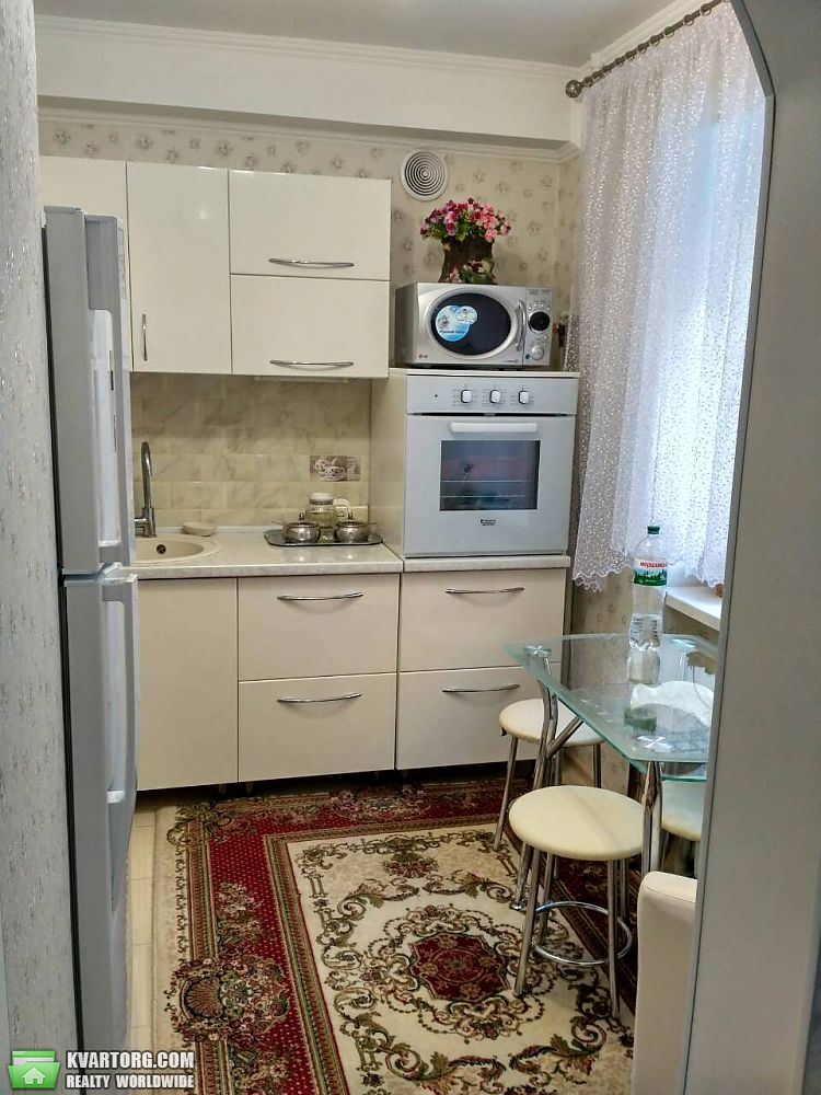 Sell 3-room apartment. Киев,  Львовская — photo 6