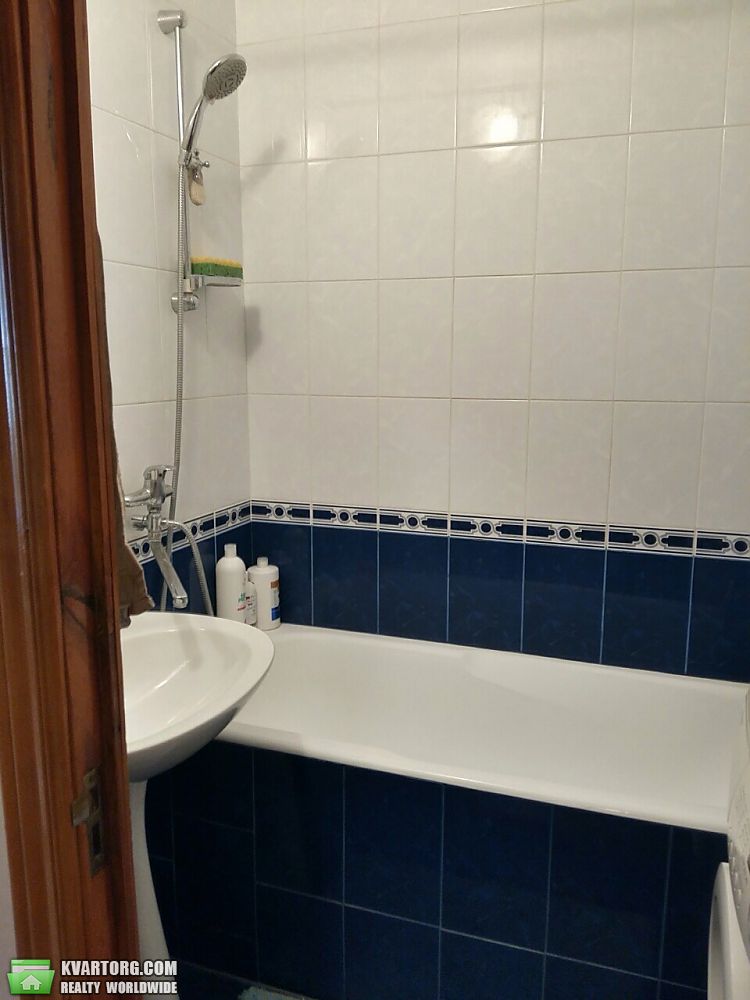 Rent out 2-room apartment. Киев,  Кольцевая дорога — photo 9