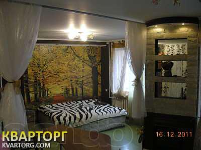 Rent out 2-room apartment. Одесса,  Вильямса — photo 1