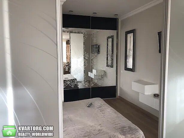 Rent out 2-room apartment. Киев, Демеевская — photo 3