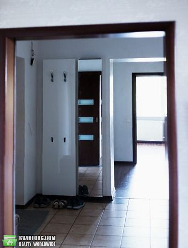 Sell 3-room apartment. Киев,  Верховинца — photo 2