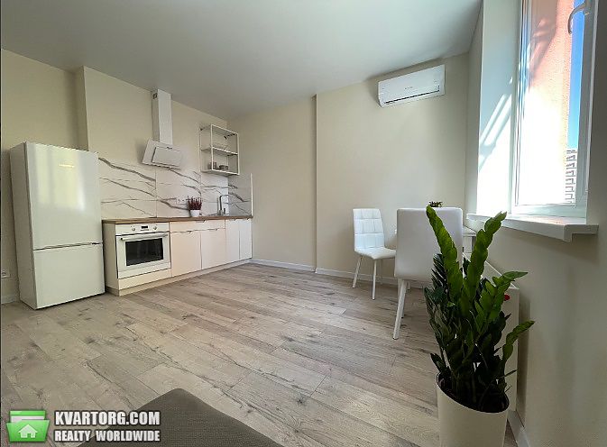 Sell 1-room apartment. Киев, Надднепрянское шоссе — photo 1