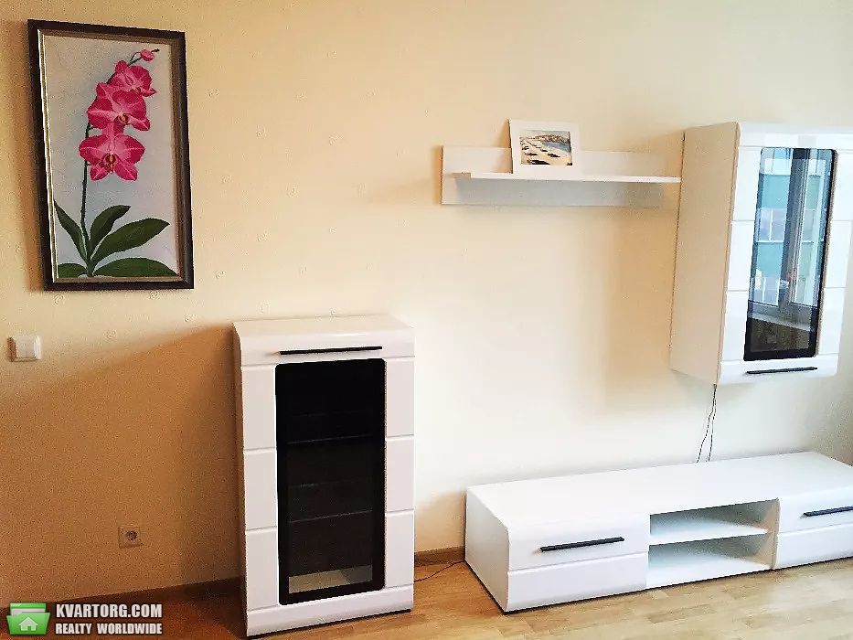 Sell 1-room apartment. Киев, пр. Лобановского — photo 2