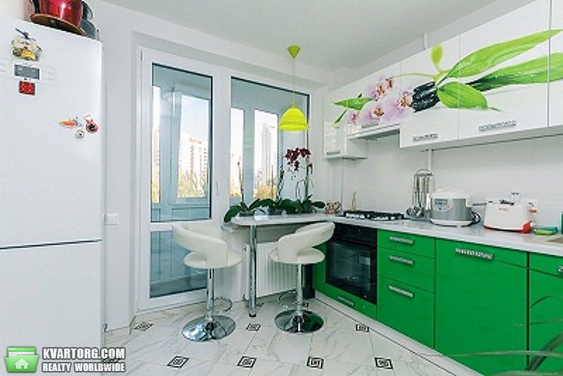 Sell 3-room apartment. Киев,  Оболонский пр — photo 2