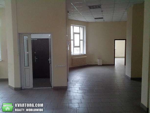 Rent out office. Киев, ул. Осення — photo 1