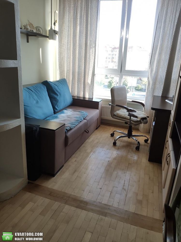 Rent out 1-room apartment. Киев,  Сагайдачного — photo 2