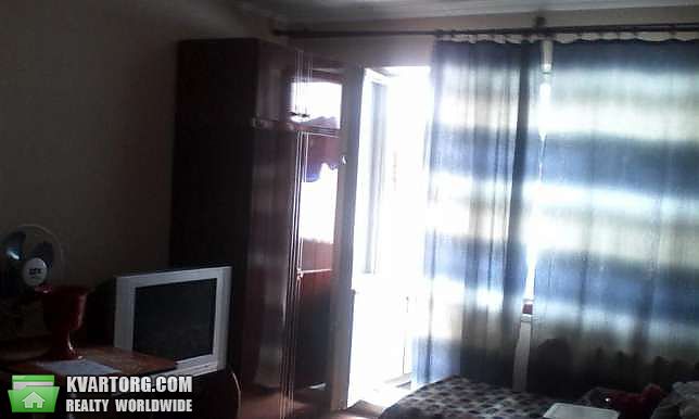 Sell 2-room apartment. Киев,  Героев Днепра — photo 3