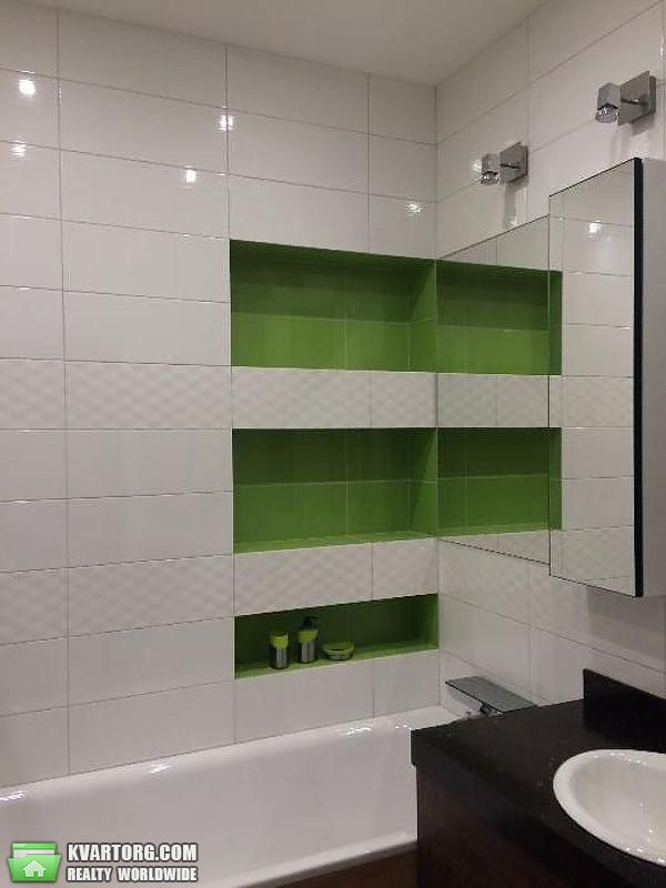 Rent out 1-room apartment. Киев,  Жилянская — photo 7