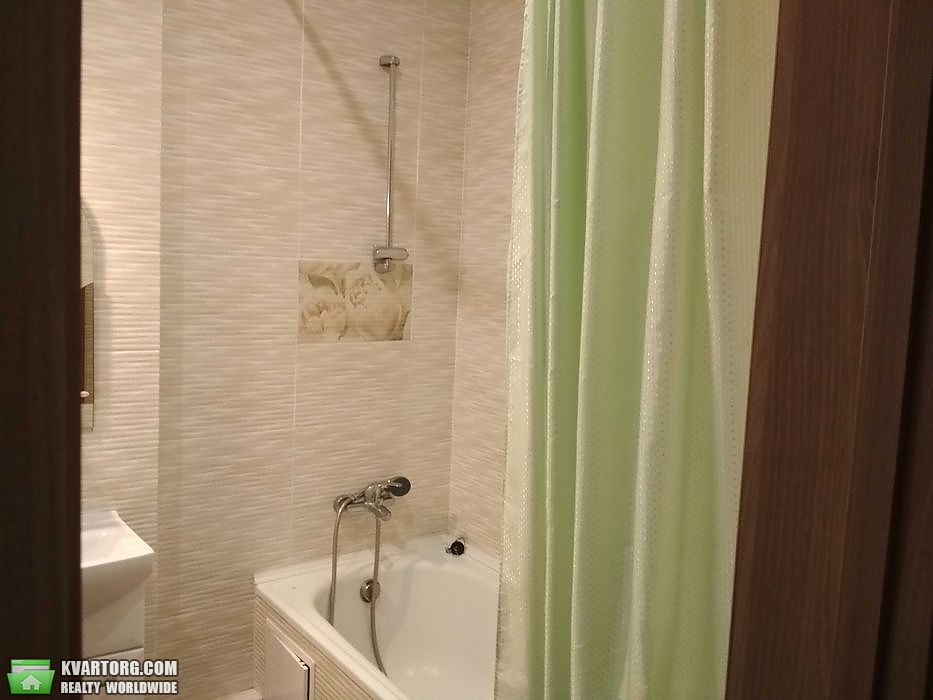 Rent out 1-room apartment. Киев, щасливая — photo 6