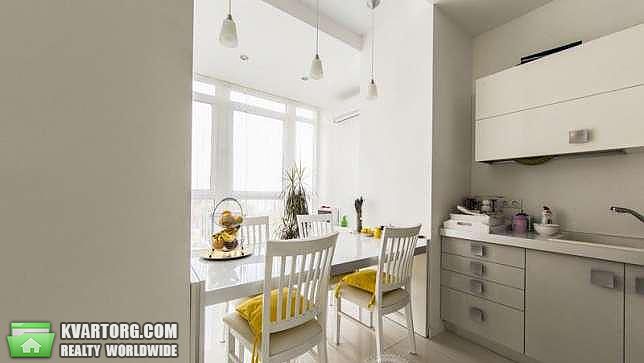Sell 4-room apartment. Киев,  Оболонская наб — photo 2