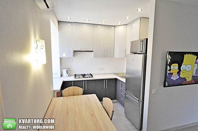 Rent out 2-room apartment. Киев,  Каблукова — photo 3