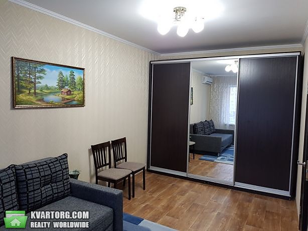 Rent out 1-room apartment. Киев,  Гмыри — photo 3
