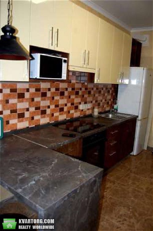 Rent out 1-room apartment. Киев,  Драгоманова — photo 3