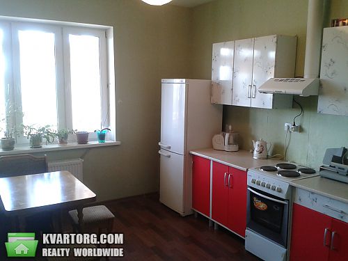 Rent out 2-room apartment. Киев, Петропавловская — photo 3