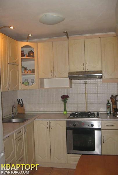 Sell 1-room apartment. Киев,  40-летия Октября просп — photo 1