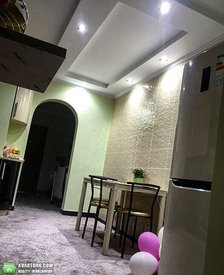 Rent out 2-room apartment. Киев,  Гарматная — photo 7
