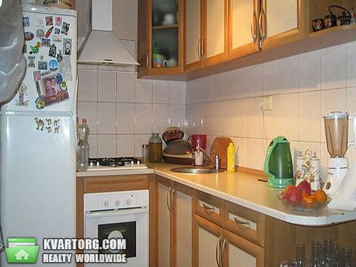 Sell 3-room apartment. Киев, Приречная — photo 1