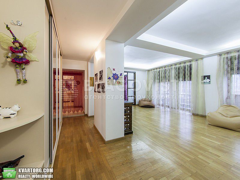 Rent out 2-room apartment. Киев,  Шевченко бул — photo 5