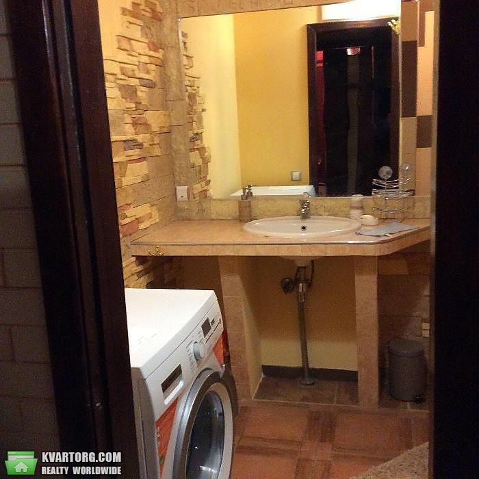 Rent out house. Киев,  Ягодная — photo 10