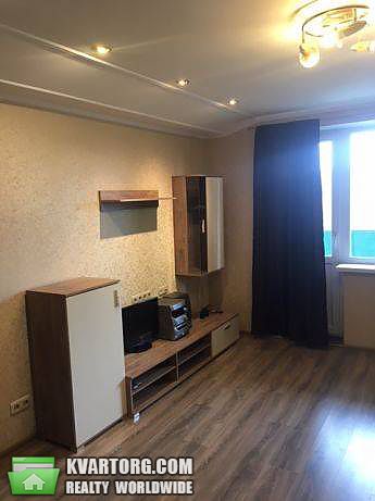 Rent out 1-room apartment. Киев,  Кловский спуск — photo 2