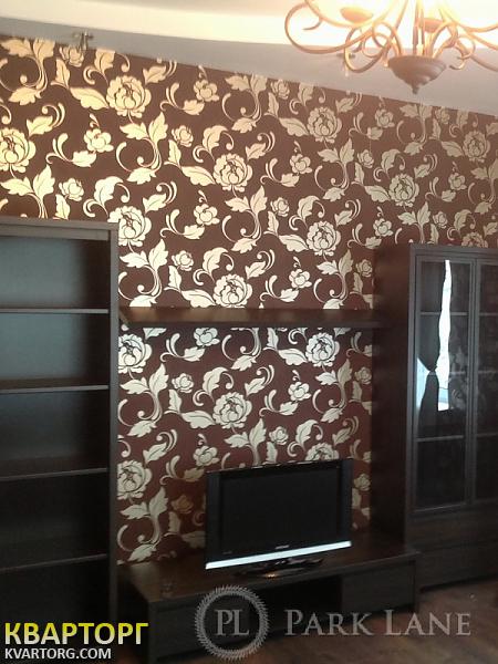 Sell 3-room apartment. Киев,  Срибнокильская — photo 4