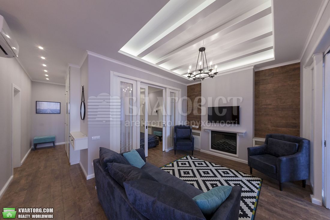 Rent out 3-room apartment. Киев,  Драгомирова — photo 1