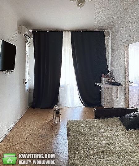 Sell 2-room apartment. Киев, Набережно-Крещатицкая — photo 2