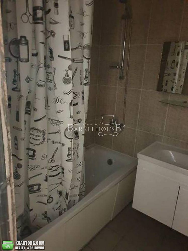 Rent out house. Киев,  Алма-Атинская — photo 8