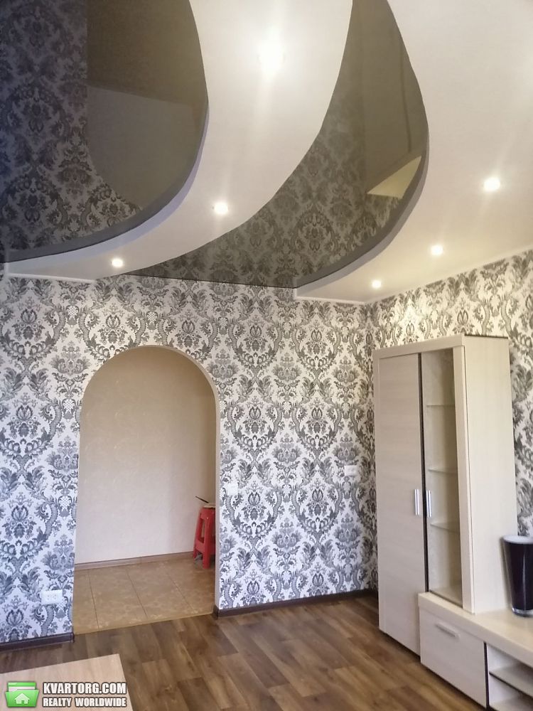 Rent out 3-room apartment. Днепропетровск, Полигонная — photo 2