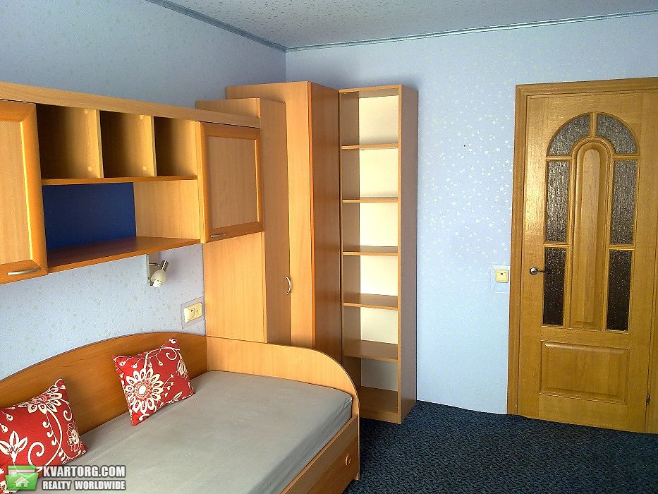 Sell 2-room apartment. Киев,  Верховного Совета бул — photo 2