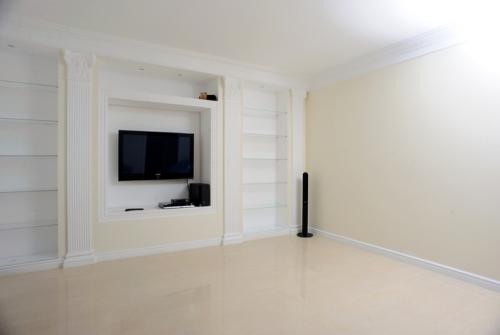 Sell house. Киев, вулиця Костюка — photo 1